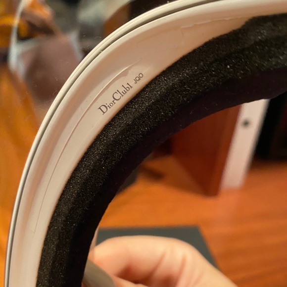 Christian Dior Visor - Picture 4 of 5